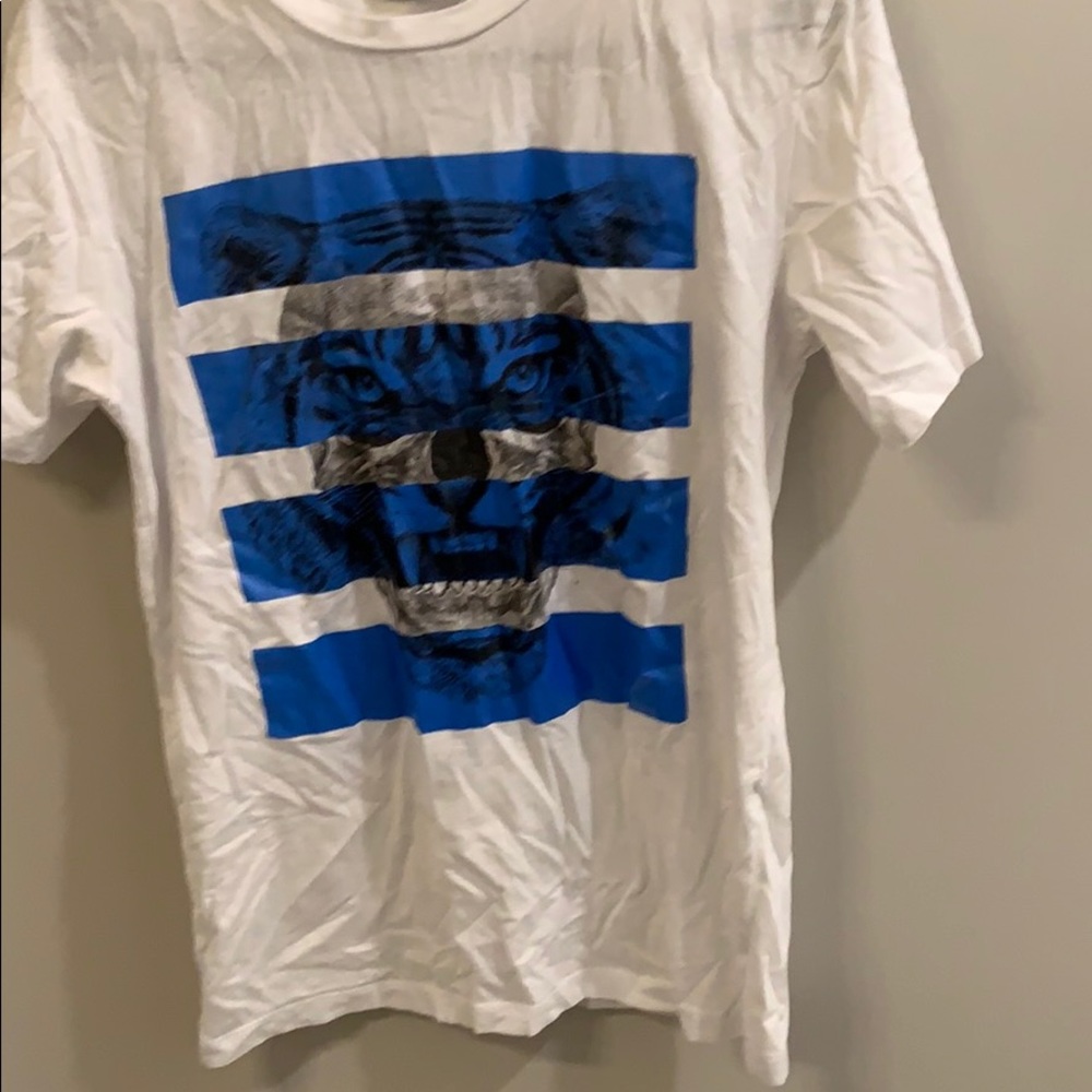 Zara tee shirt